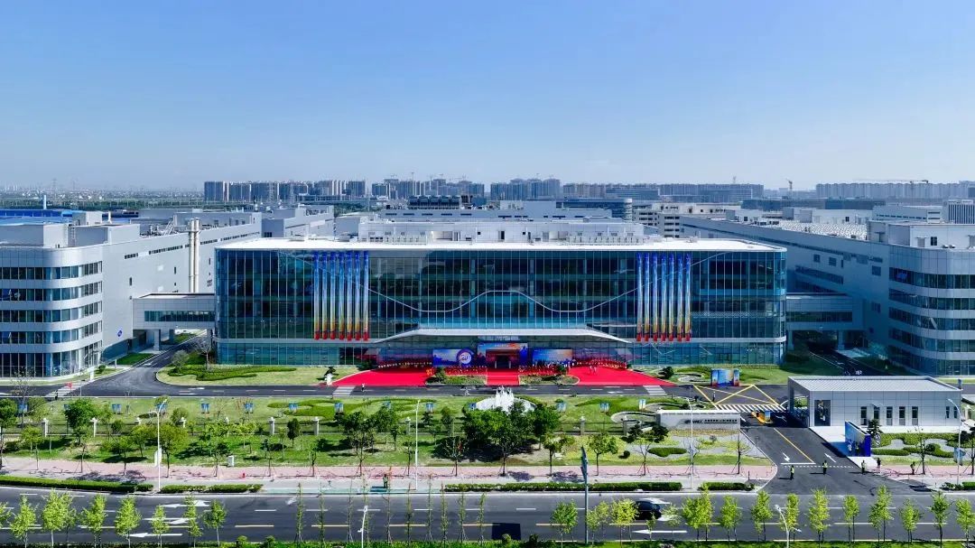 總投資額超30億！中微半導(dǎo)體設(shè)備成都研發(fā)及生產(chǎn)基地暨西南總部項(xiàng)目成功簽約